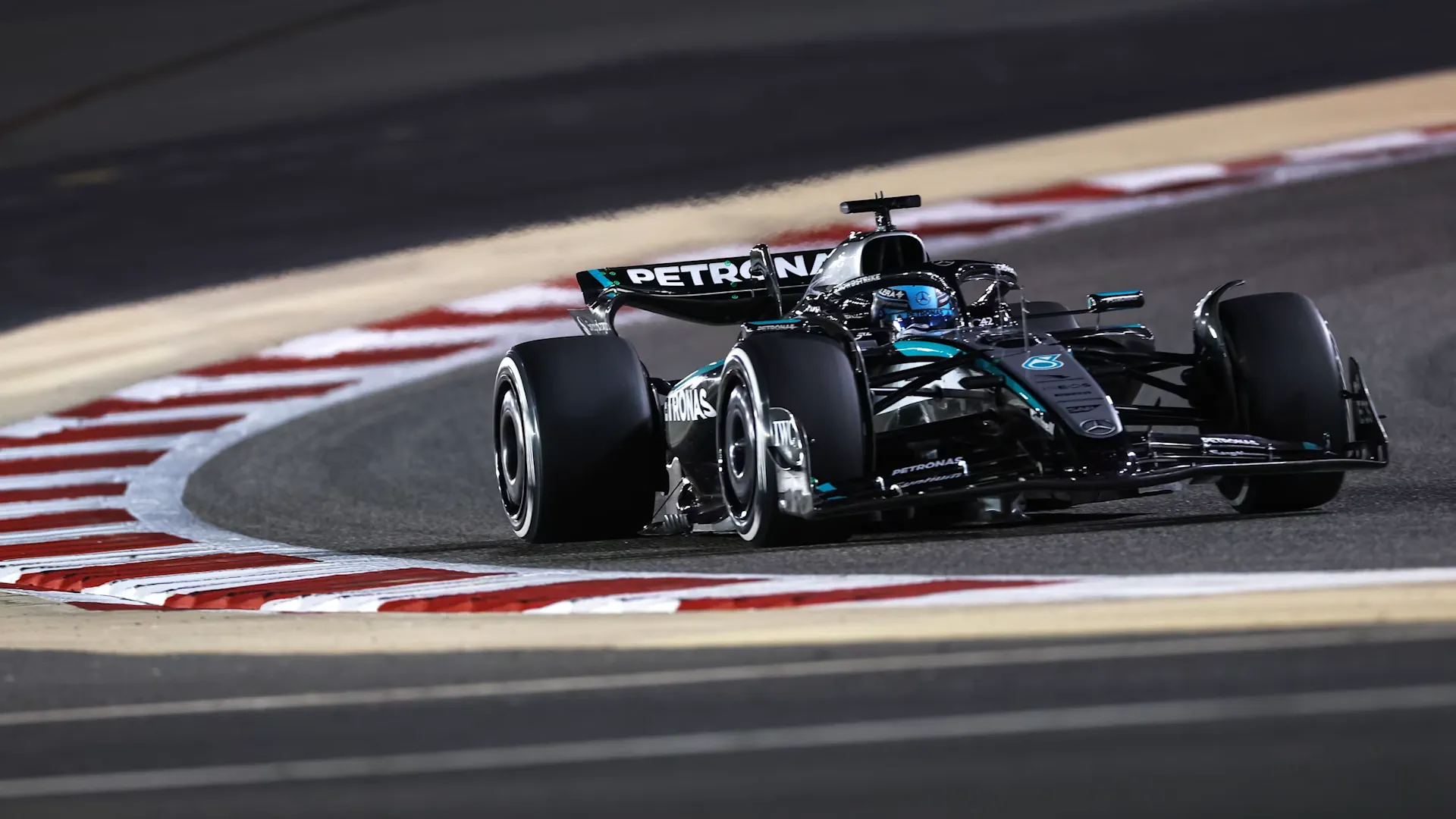 Mercedes планує оголосити про співпрацю з Microsoft під час показу нової лівреї