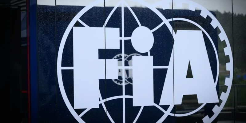 FIA дещо спростить життя пілотам, зменшивши їхні зобов'язання перед ЗМІ (фото 1)
