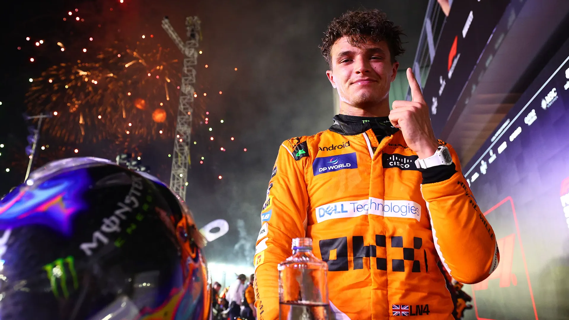 Ландо Норріс каже, що MCL40 "все ще відчувається швидким і все ще приносить задоволення" (фото 7)