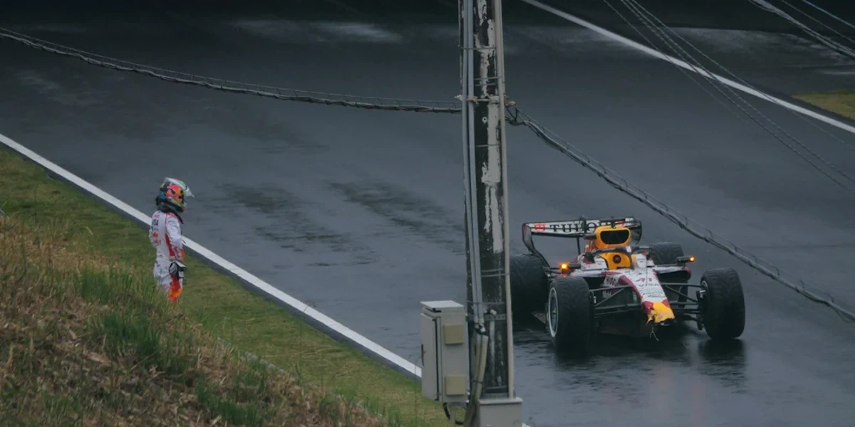 Арвід Ліндблад пошкодив болід під час тестів гуми для Pirelli